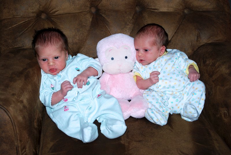 Twins at 1 week